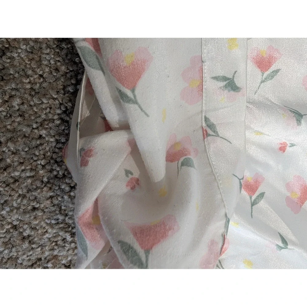 Vintage Delicates Satin Pajama Set Womens Large Floral Pink White Sleepwear 2pc